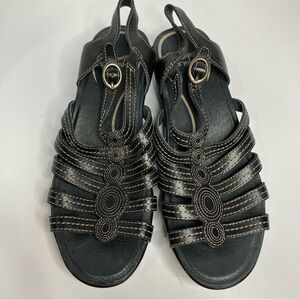 Dansko‎ black leather sandals size 39